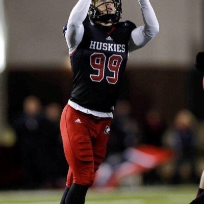 Profile Picture of Gary Prellwitz (@Huskie001) on Twitter