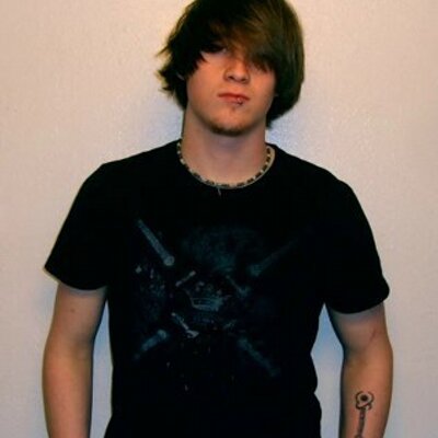 Profile Picture of Seth Wild (@AKAcoustic) on Twitter