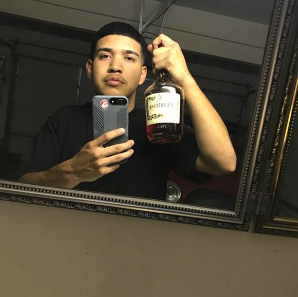 Profile Picture of Adrian Andrade (@adrian909) on Poshmark