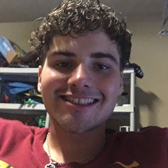 Profile Picture of Joey Couper (@howdy122) on Poshmark