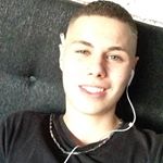 Profile Picture of Robin Browning (@vanpersi96) on Instagram