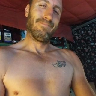Profile Picture of Jason Corey Snowden (@jason.snowden.37) on Facebook