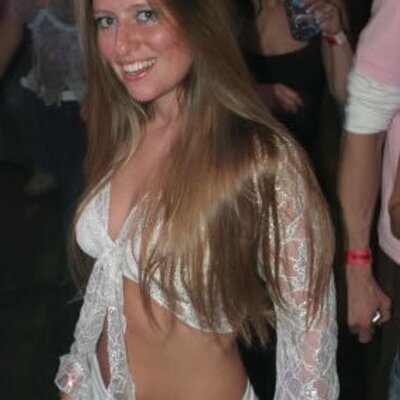 Profile Picture of Eloise Mason (@EloiseMasonupt) on Twitter