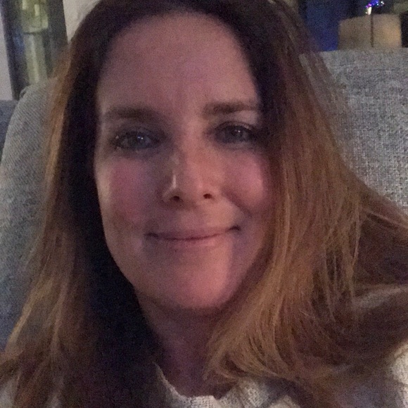 Profile Picture of Shannon Clifton (@slclifto) on Poshmark