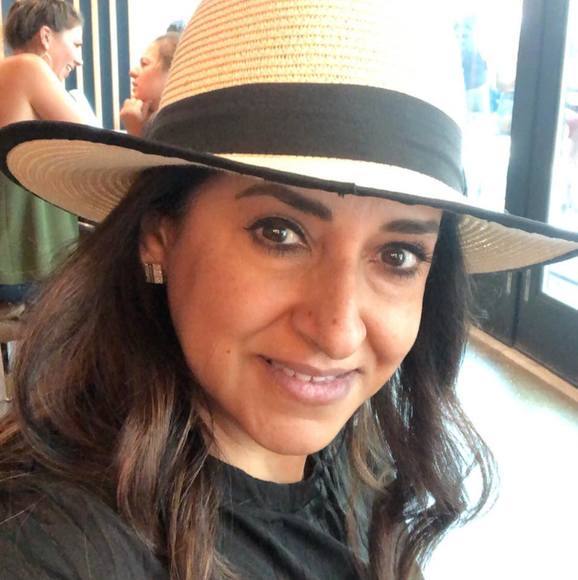Profile Picture of Sabita Ramchandani (@sabita057) on Poshmark