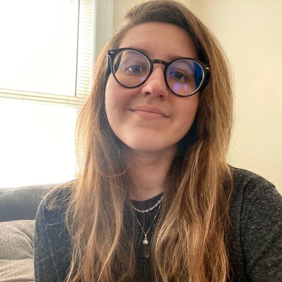 Profile Picture of Alexa Koch (@akoch96) on Poshmark