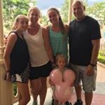 Profile Picture of Claire Roberts Arato (@clairearato) on Instagram