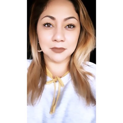 Profile Picture of Deborah Campbell-Collins (@Deb_K_Collins) on Twitter