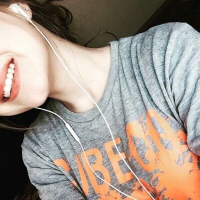 Profile Picture of Mary Biller (@0mary_biller0) on Twitter