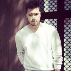 Profile Picture of Andrew Khotsimeuang (@andrewkhot) on Tiktok