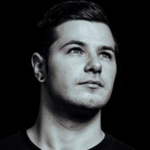 Profile Picture of Nick Corletto // GloriousPosture (@GloriousPosture) on Twitter