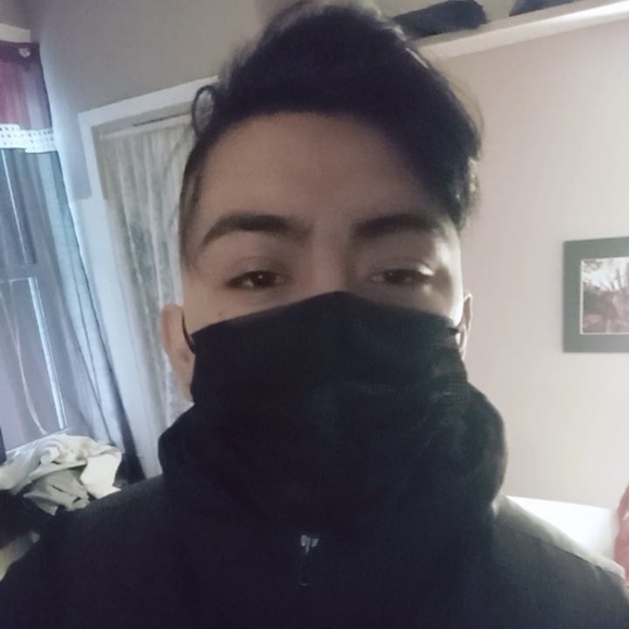 Profile Picture of Daniel Gaspar (@danielgaspar672) on Poshmark