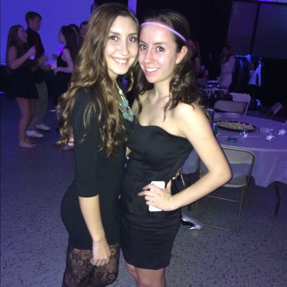 Profile Picture of Lexi Lucibello (@lexilucibello) on Poshmark