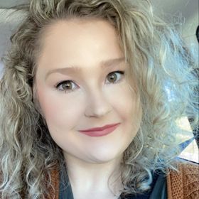 Profile Picture of Constance Simpson (@connierieben) on Pinterest