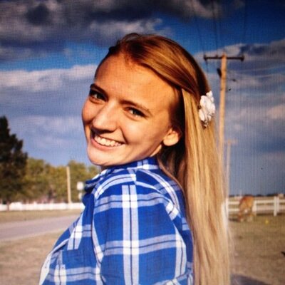 Profile Picture of Deena Manning (@deenamanning) on Twitter
