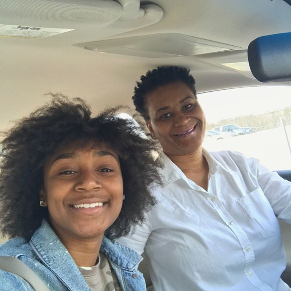 Profile Picture of Andrea Sims-brown (@customcandybars) on Poshmark