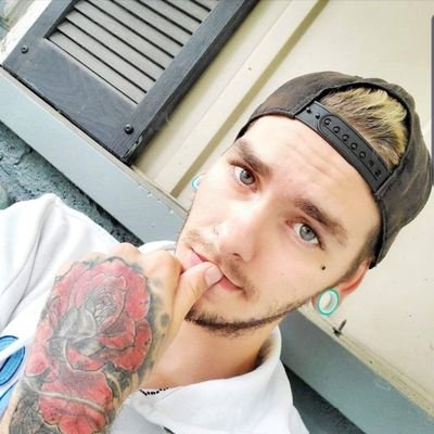 Profile Picture of Dylan Jorgensen (@Tattoo_Guy25) on Twitter