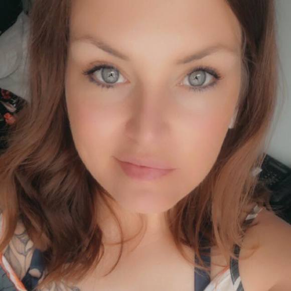 Profile Picture of Alisha Moore (@alishastrick85) on Poshmark