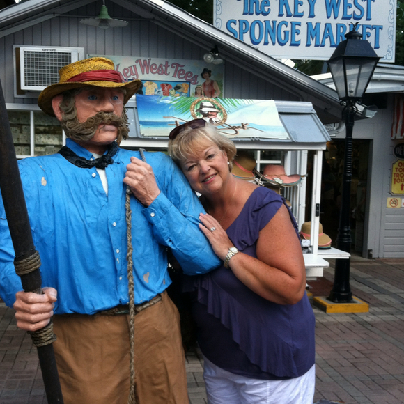 Profile Picture of Carol Scroggins (@mimiscroggs) on Poshmark