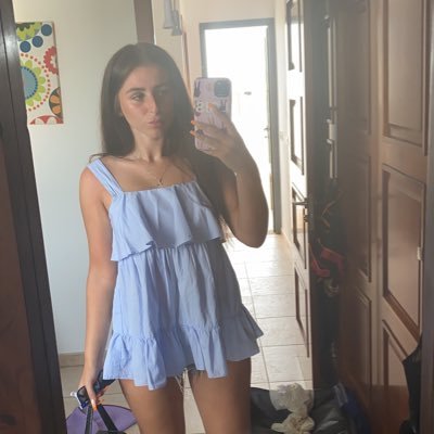 Profile Picture of Lois Campbell (@LoisCam26999574) on Twitter