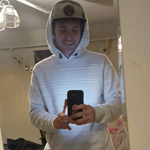 Profile Picture of Donny Tobolski (@donnydeebo) on Poshmark