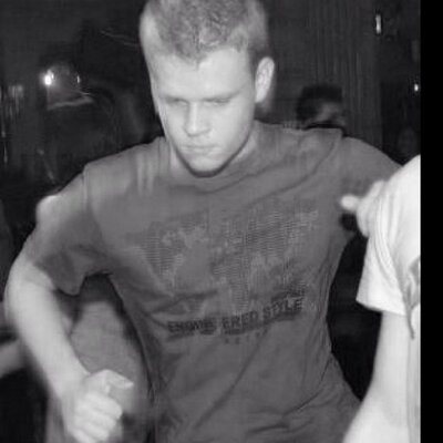 Profile Picture of Daniel Reichard (@DanielRe90) on Twitter