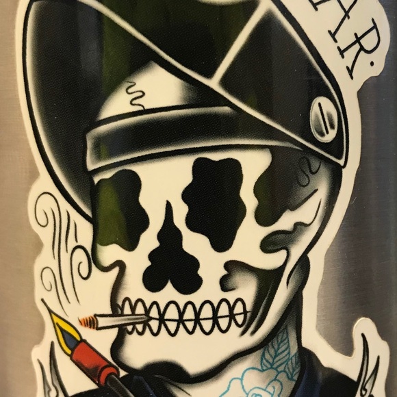 Profile Picture of Dan Weaver (@miner06) on Poshmark