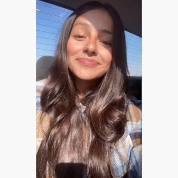 Profile Picture of Cindy Madrigal (@cindymadriga828) on Poshmark