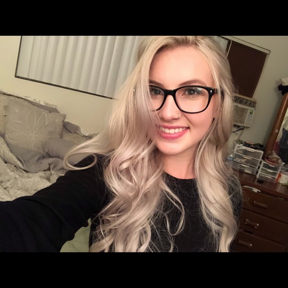 Profile Picture of Shila Gingerella (@shilasaywhaaa) on Poshmark