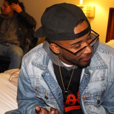Profile Picture of Steven Toro  ♐ (@TwoHeadedSnake_) on Twitter