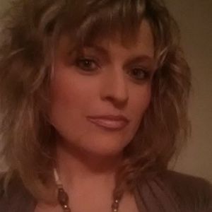 Profile Picture of Julie Patrick (@lost_x2000) on Myspace