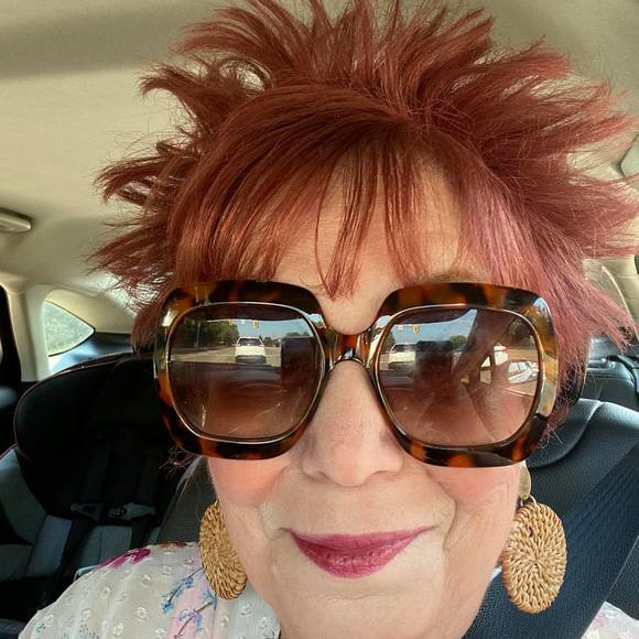 Profile Picture of Pam Stocker (@pstocker26) on Poshmark