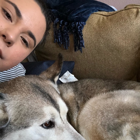 Profile Picture of Bri Allen (@bribriham) on Poshmark