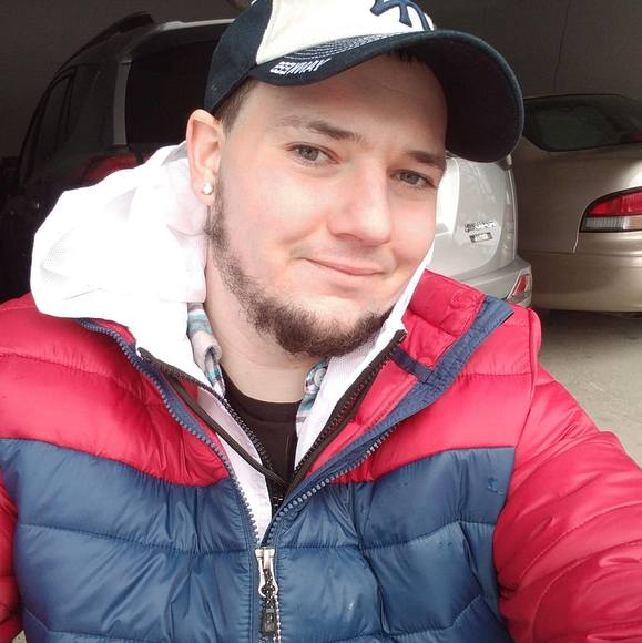 Profile Picture of Matthew Constantine (@mattyc93) on Poshmark