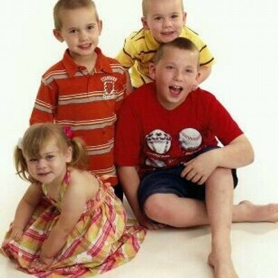 Profile Picture of Cindy Schaeffer (@Waterlily1982) on Twitter