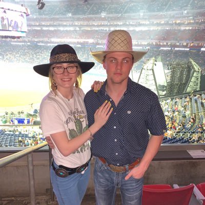 Profile Picture of Bailey Ball (@baileyball11) on Twitter