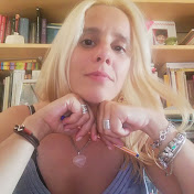 Profile Picture of Maria Leonor Watson / Astrologia (@LeonorWatson) on Youtube