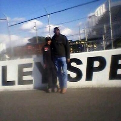 Profile Picture of Gary  Hammer (@garyhammer62) on Twitter