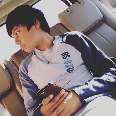 Profile Picture of Nicholas Casares (@NicholasCasare6) on Twitter