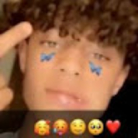 Profile Picture of Calvin Williams (@calvin141401) on Poshmark