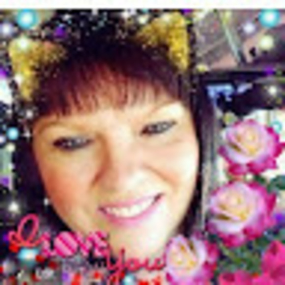 Profile Picture of Jane Youngerman (@babygirl5060) on Poshmark