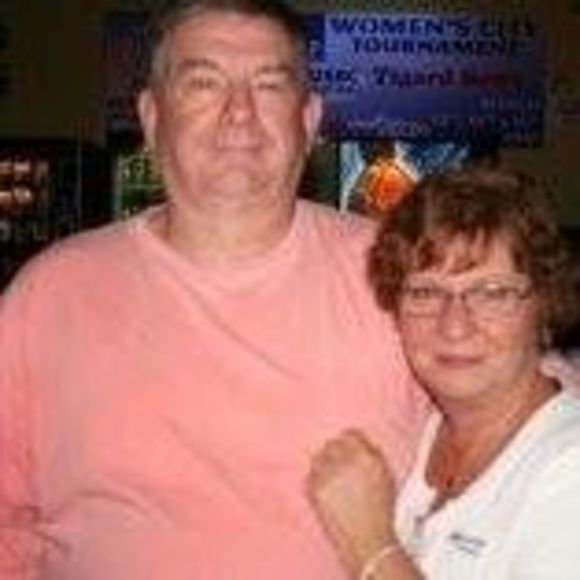 Profile Picture of Doris Lavaque (@lavaque9528) on Poshmark