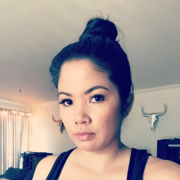 Profile Picture of Gina lorraine Madayag (@missglorra) on Poshmark