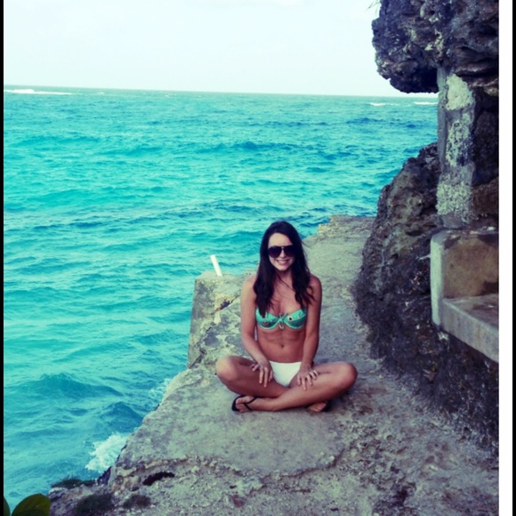 Profile Picture of Kirby Matthews (@kirbymatthews) on Poshmark