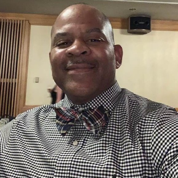 Profile Picture of Austin Clay (@aclaysr) on Poshmark