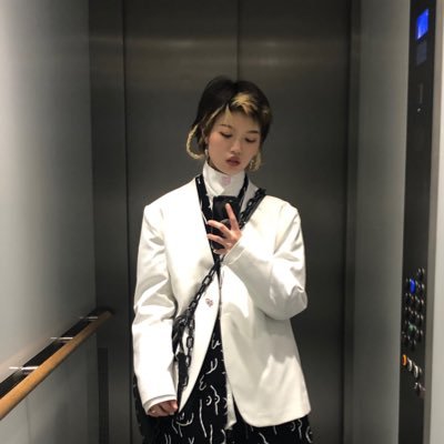 Shiyu Zhang - Twitter Profile Picture of Shiyu Zhang (@shiyuzh81578752) on Twitter