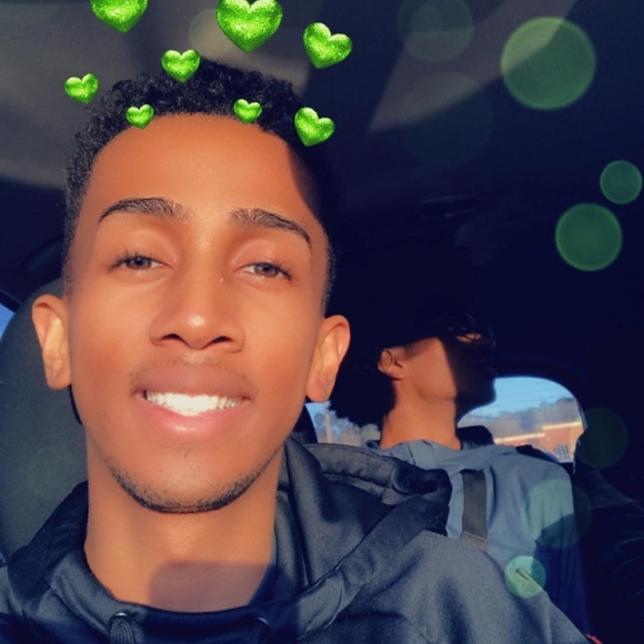 Profile Picture of Jeremiah Powers (@jetpowers) on Poshmark