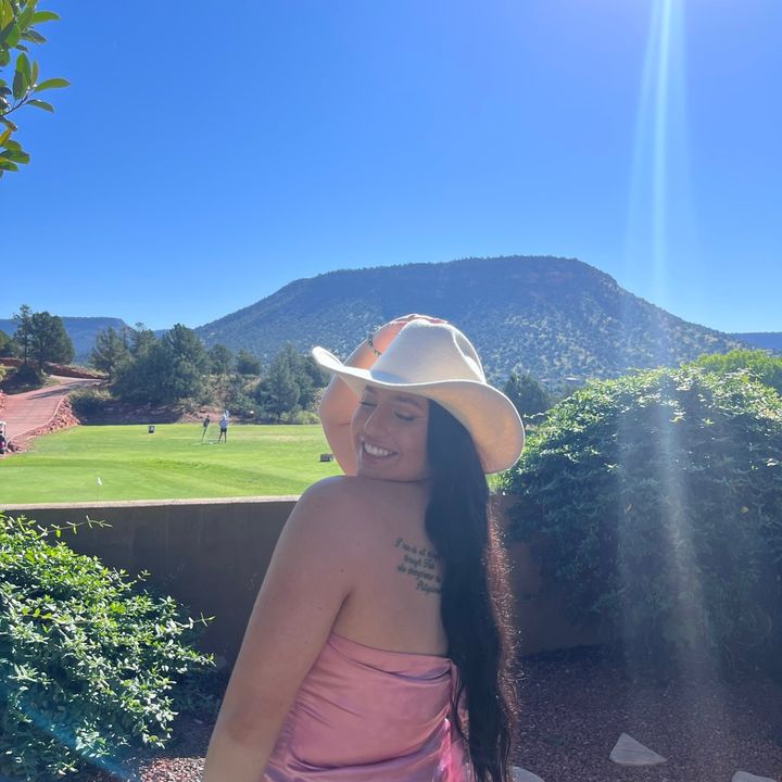 Julia - Tiktok Profile Picture of Julia (@juliawightman) on Tiktok