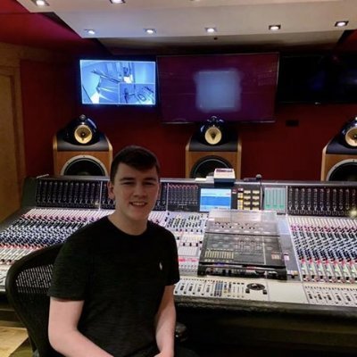 Profile Picture of Peter Fox (@audio_pf) on Twitter