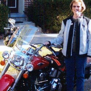 Profile Picture of Joan Pierce Flamm (@joan.flamm) on Facebook